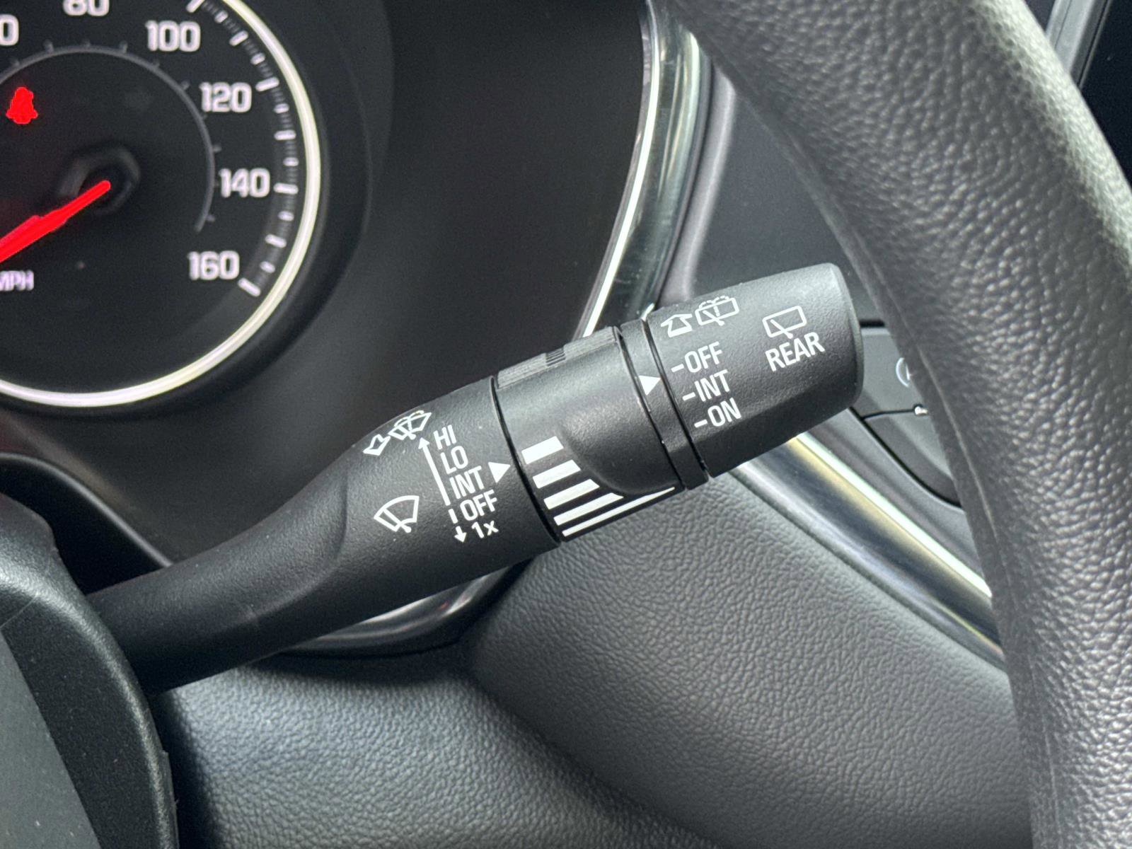 Used 2025 Chevrolet Blazer LT image 10