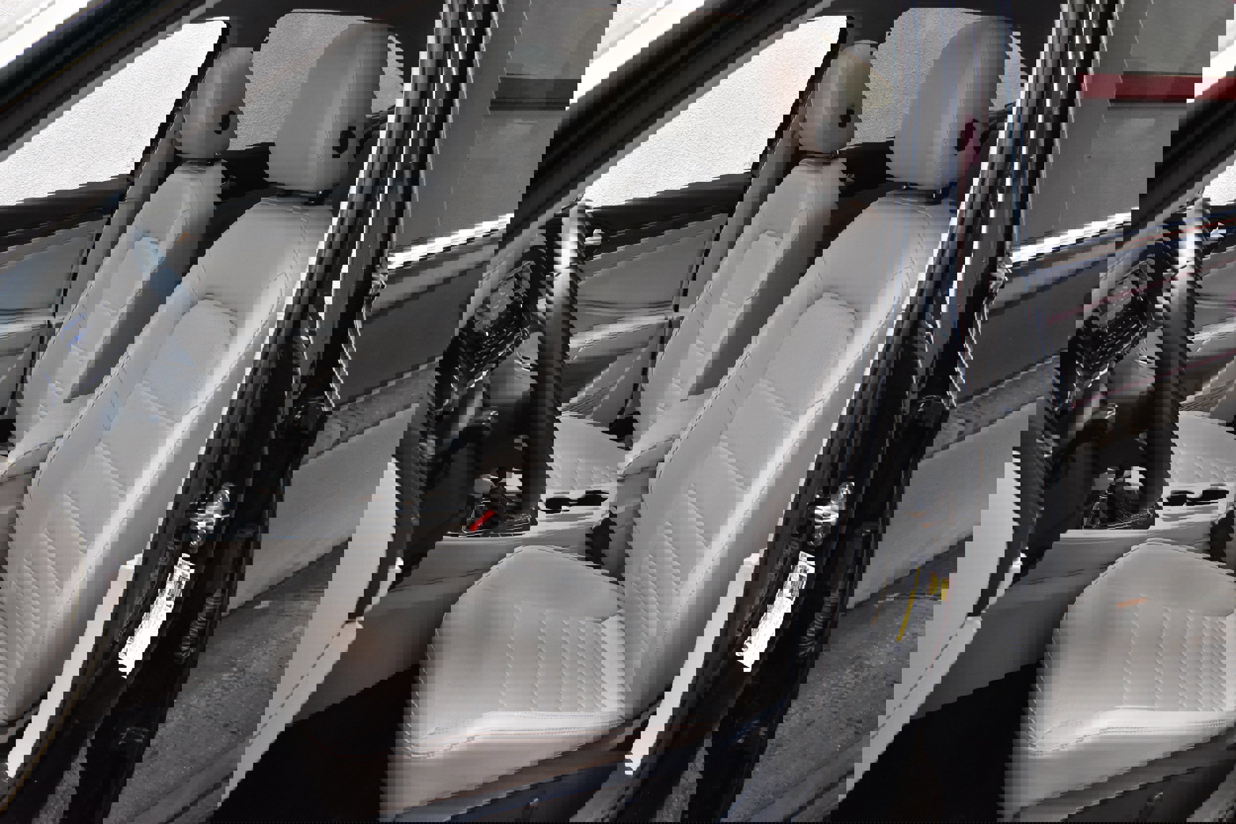 Used 2022 Volkswagen Jetta SE image 22