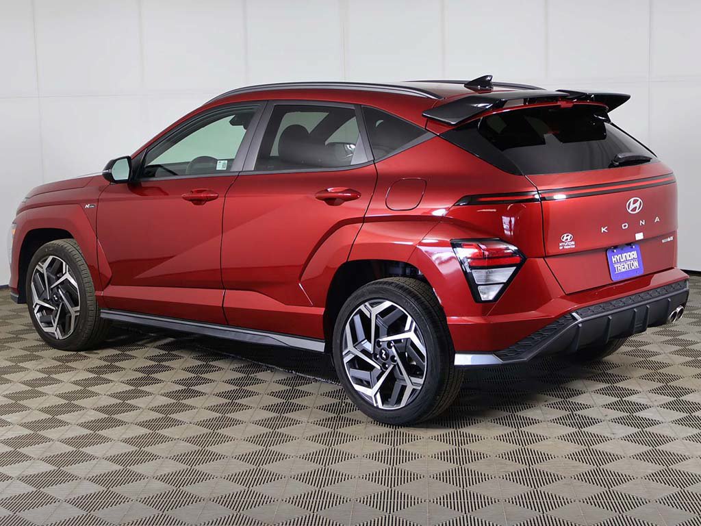 Certified 2024 Hyundai Kona N Line AWD/4WD image 11