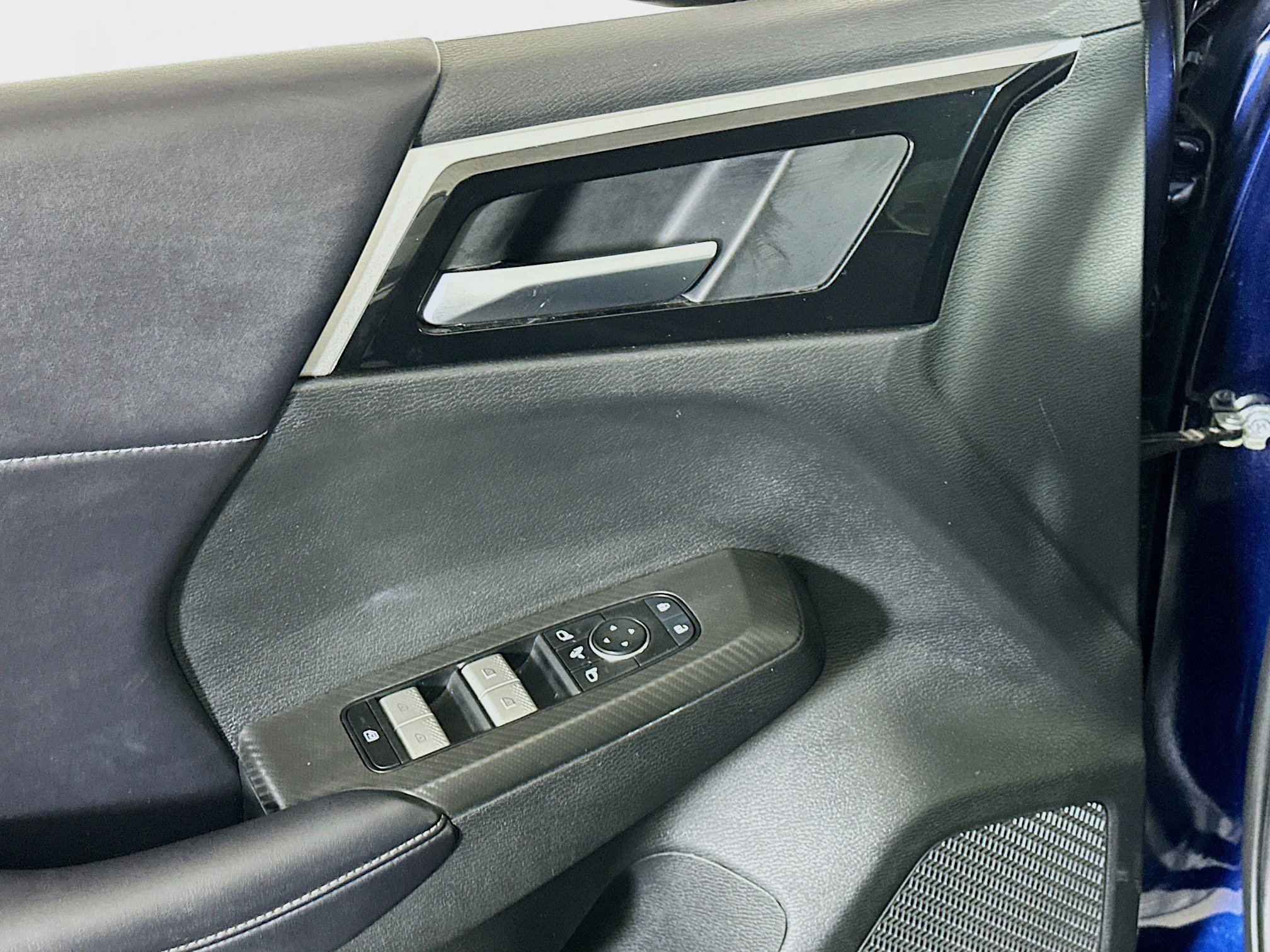 Used 2024 Mitsubishi Outlander SE FWD image 15