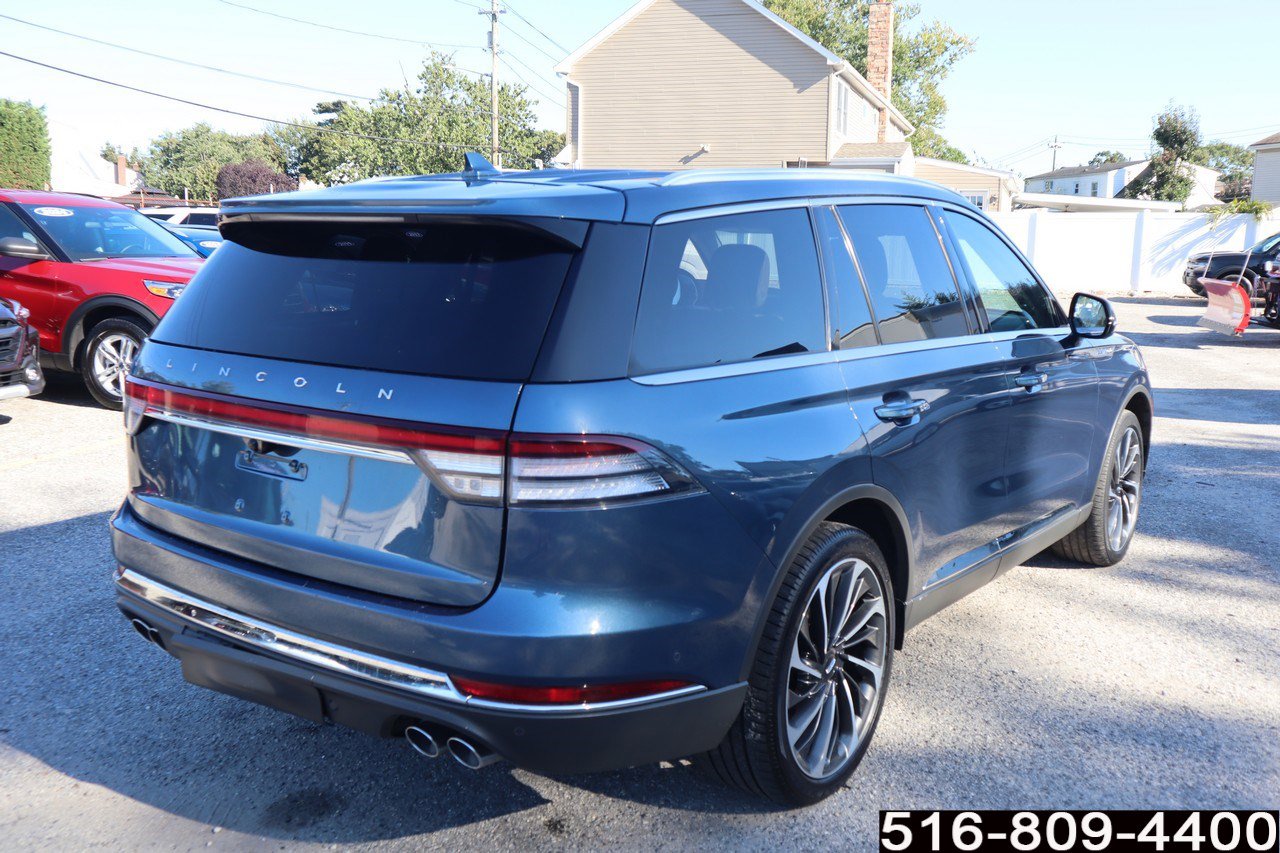 Used 2020 Lincoln Aviator Reserve w/ Equipment Group 202A image 6