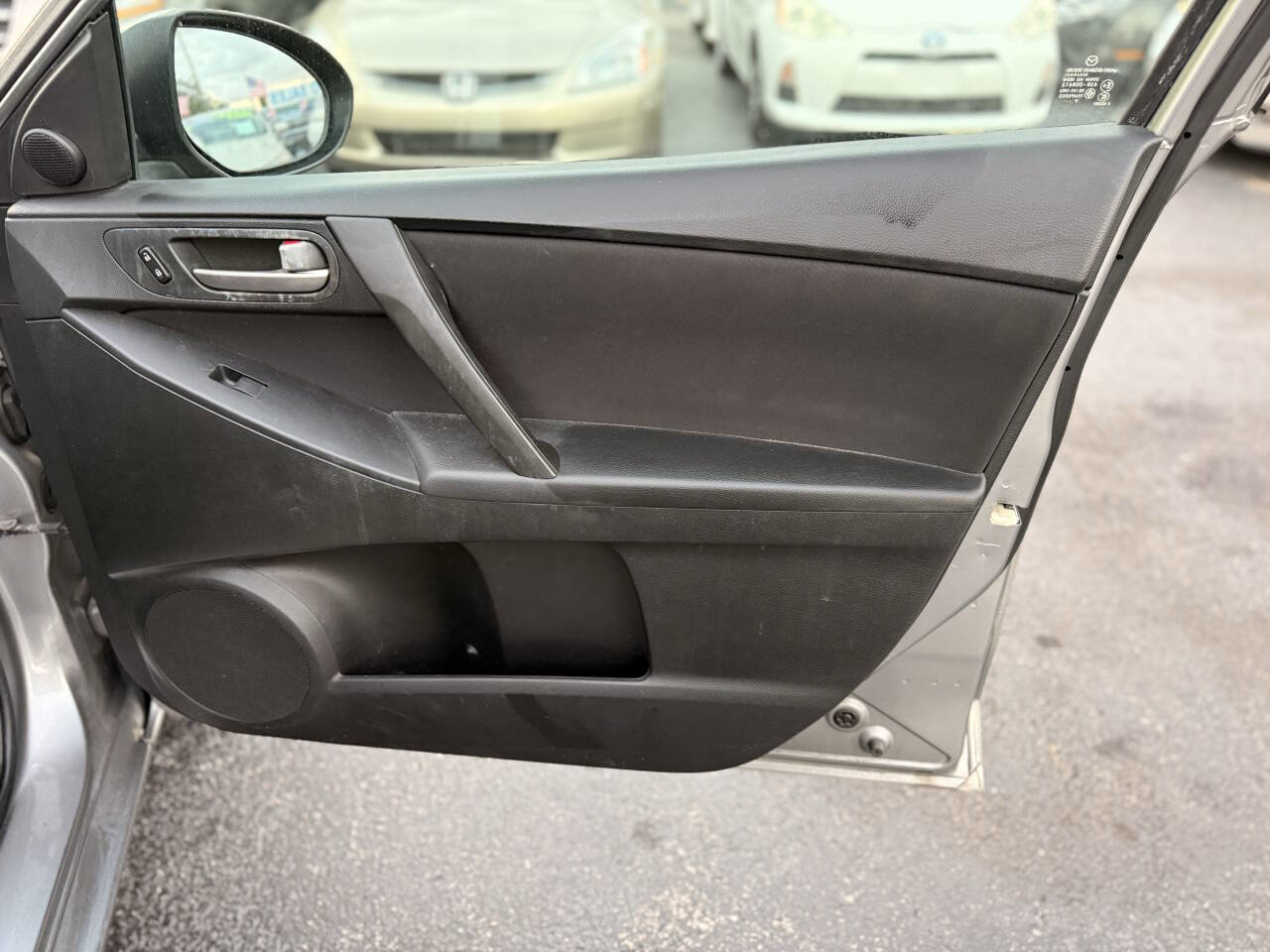 Used 2010 MAZDA MAZDA3 i Touring image 20