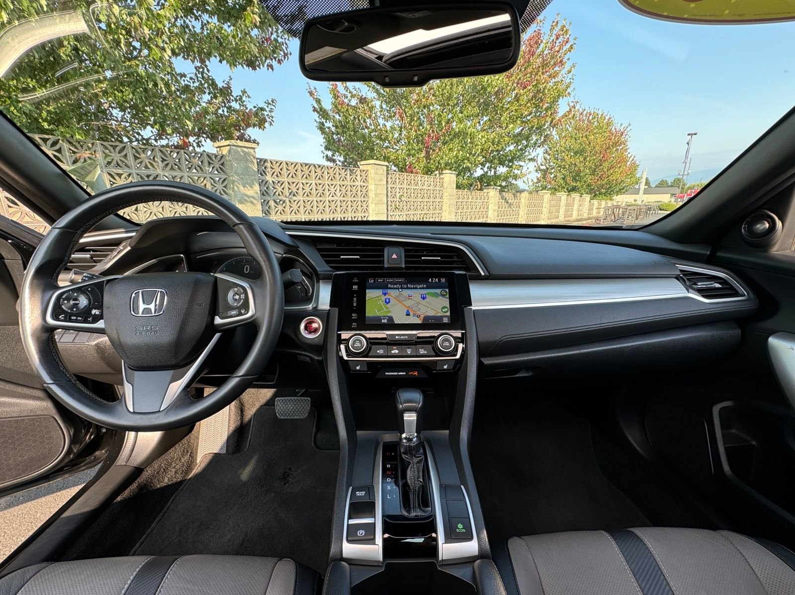 Used 2018 Honda Civic Touring image 15