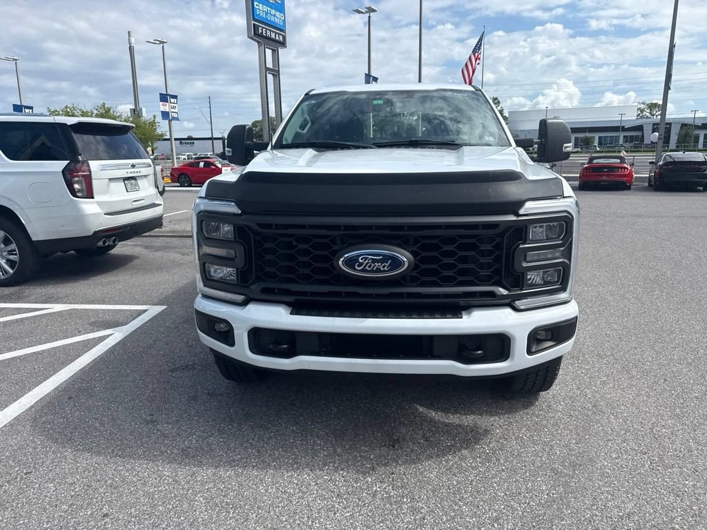 Used 2023 Ford F250 XL w/ STX Appearance Package AWD/4WD image 2