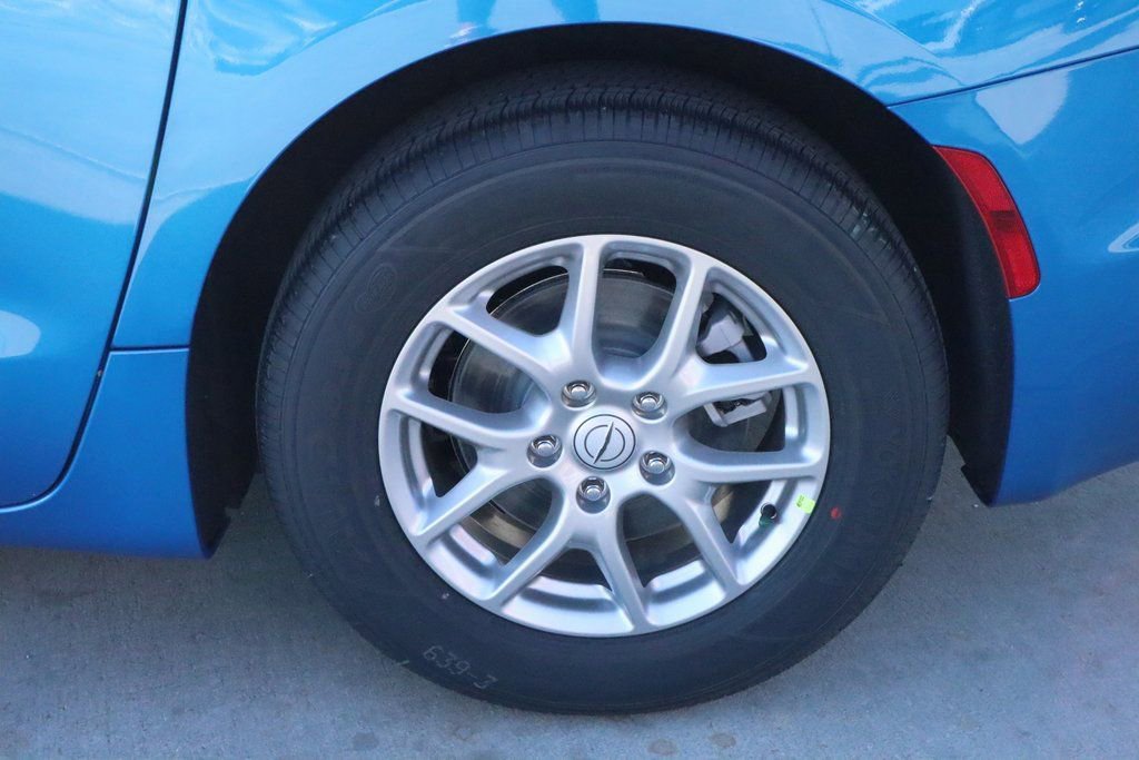 New 2026 Chrysler Pacifica Select FWD image 19