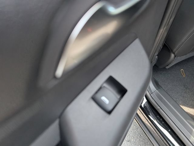 New 2026 Buick Envista Sport Touring w/ Convenience I Package FWD image 12