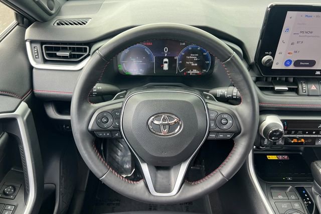 Certified 2024 Toyota RAV4 XSE w/ Weather Package AWD/4WD image 18
