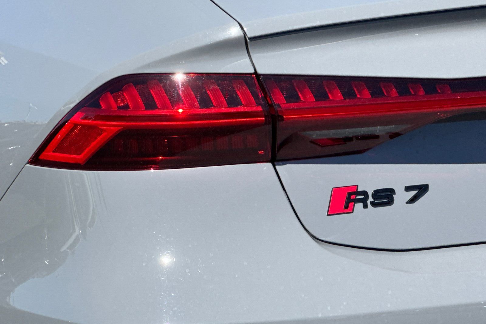 Used 2023 Audi RS 7 Sportback image 45