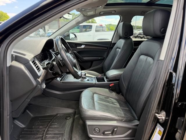 Used 2018 Audi Q5 2.0T Premium Plus w/ Premium Plus Package AWD/4WD image 13