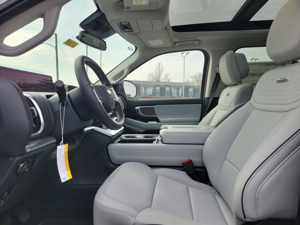 New 2026 Ford Expedition Max Platinum w/ Platinum Ultimate Package image 16