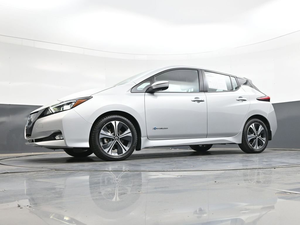Used 2018 Nissan Leaf SL w/ SL Technology Package FWD image 25