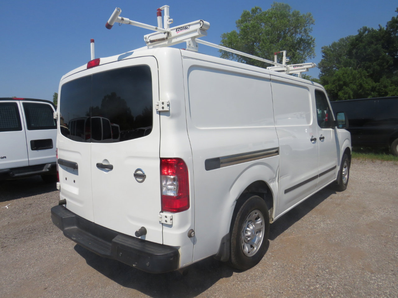 Used 2020 Nissan NV 2500 SV w/ Navigation Package image 13