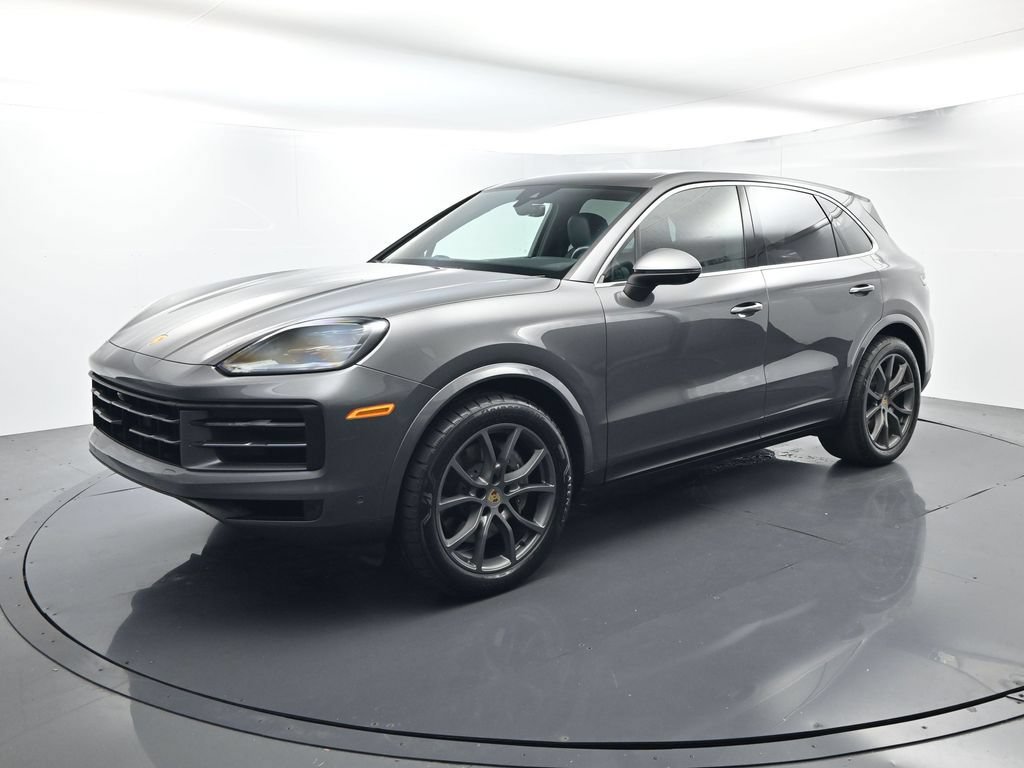 Certified 2024 Porsche Cayenne AWD/4WD image 1