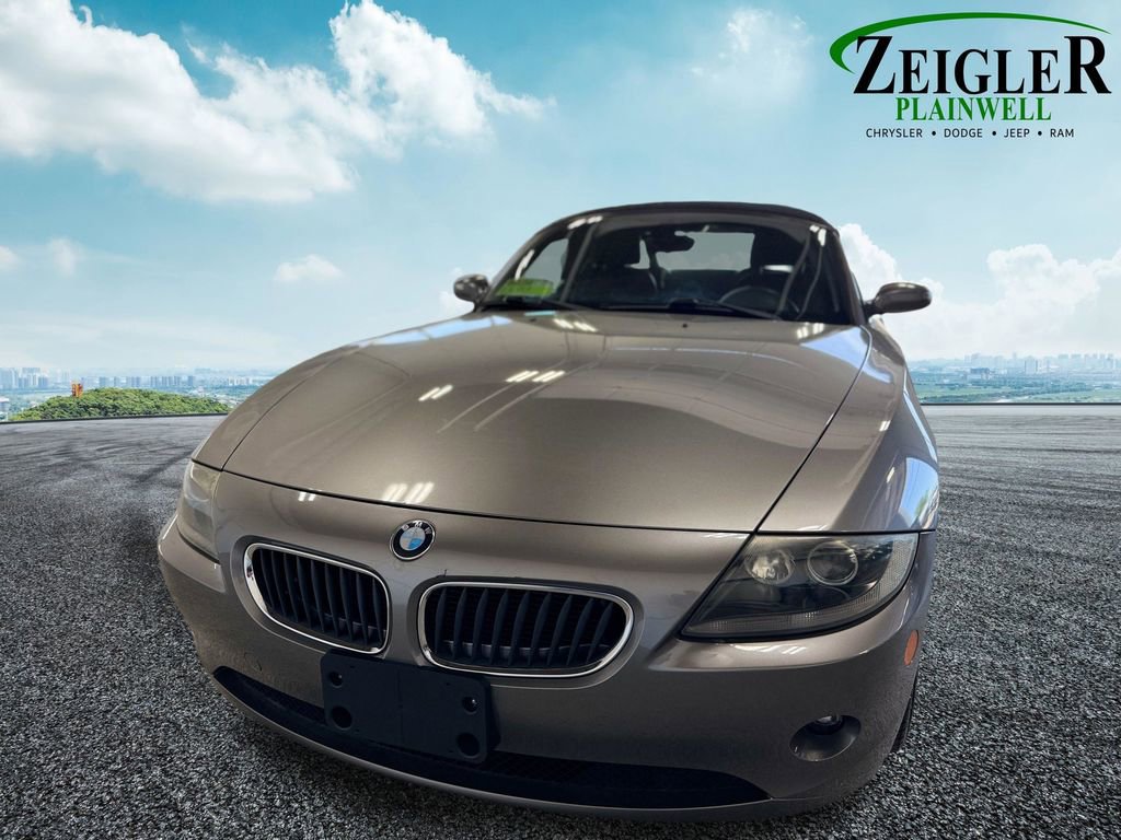 Used 2005 BMW Z4 2.5i RWD image 9