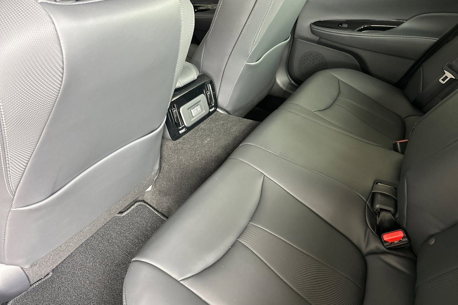 New 2025 Toyota Mirai XLE RWD image 13