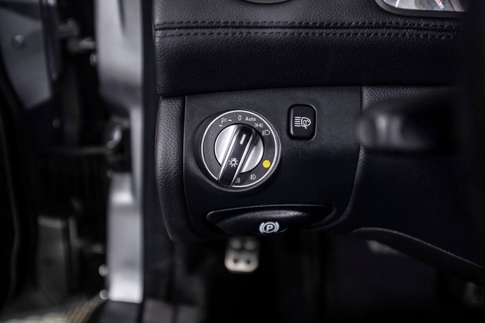 Used 2011 Mercedes-Benz SL 63 AMG image 41