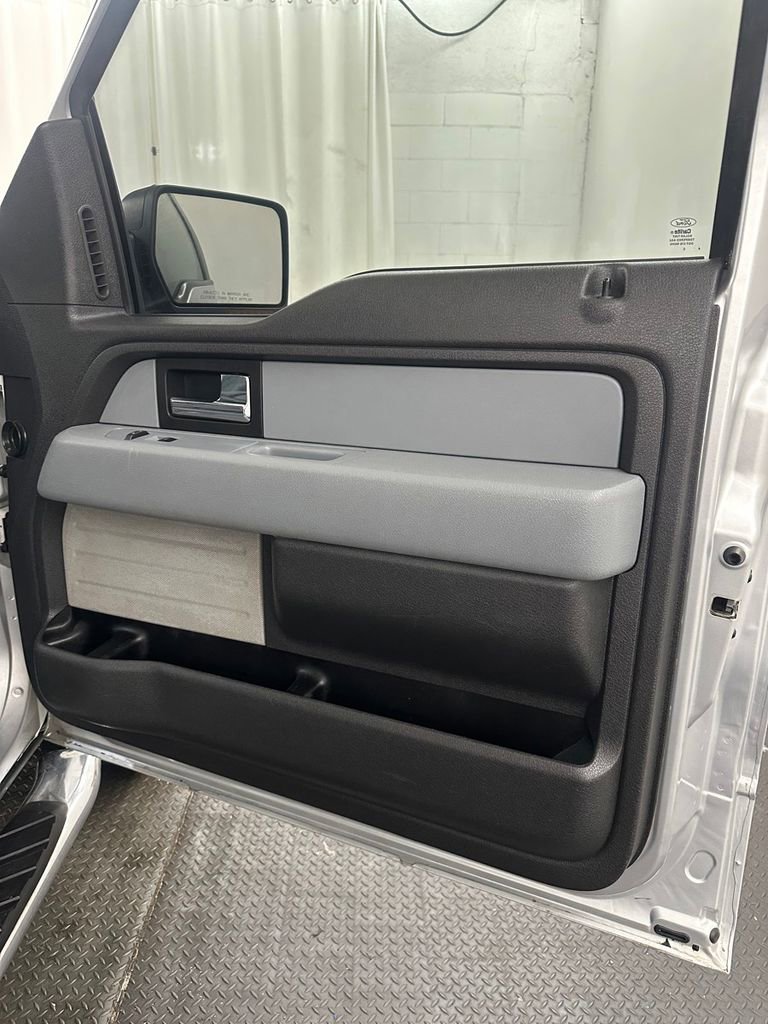 Used 2014 Ford F150 XLT w/ Equipment Group 302A Luxury image 28