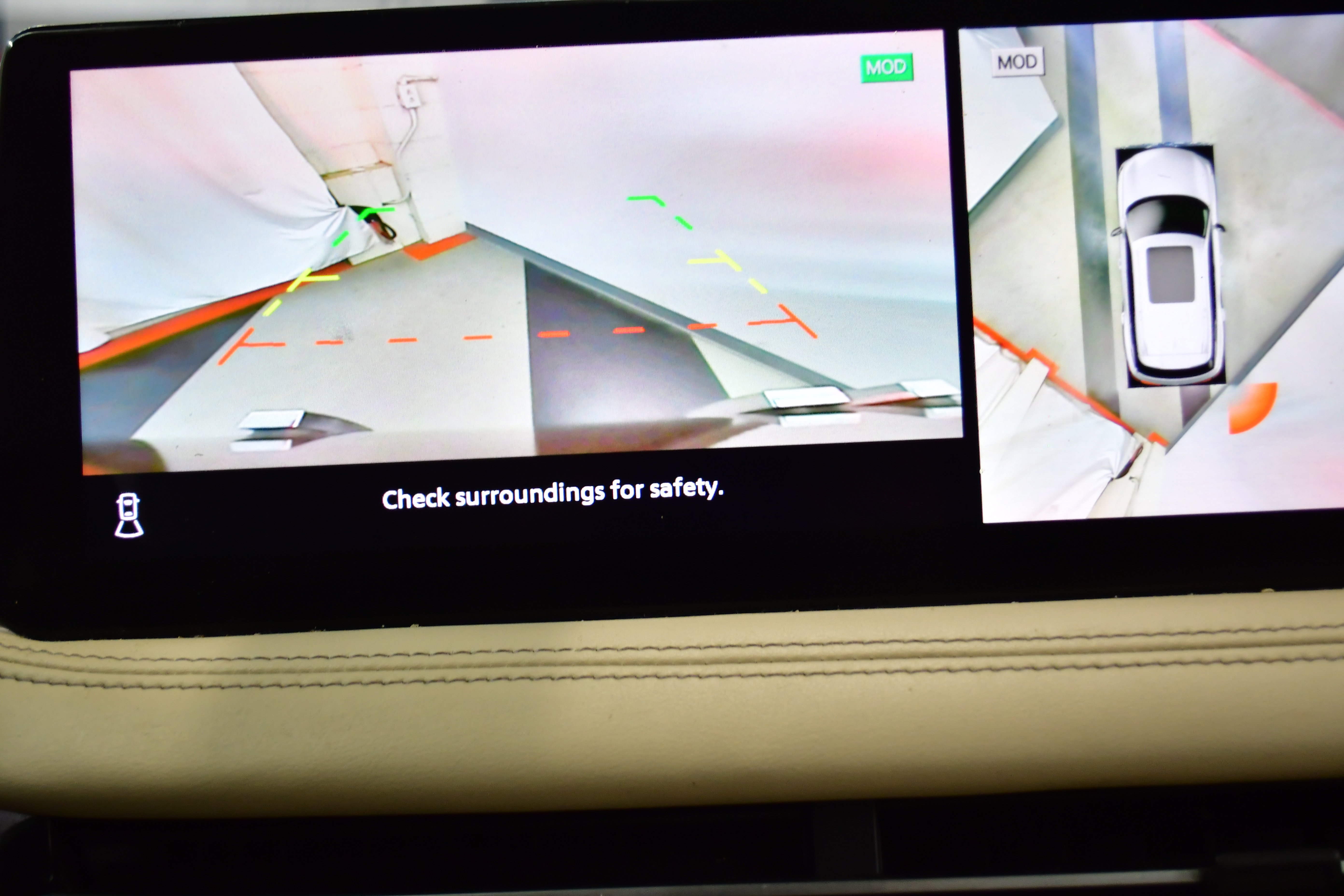 Used 2023 INFINITI QX60 Luxe w/ Cargo Package image 29