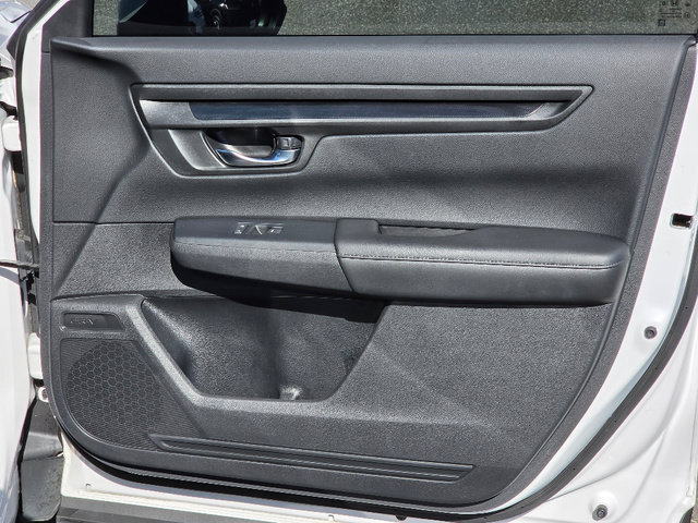 Used 2025 Honda CR-V EX image 12