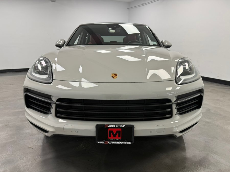 Used 2022 Porsche Cayenne Coupe AWD/4WD image 12