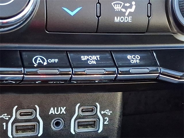 Used 2024 Dodge Durango GT image 24