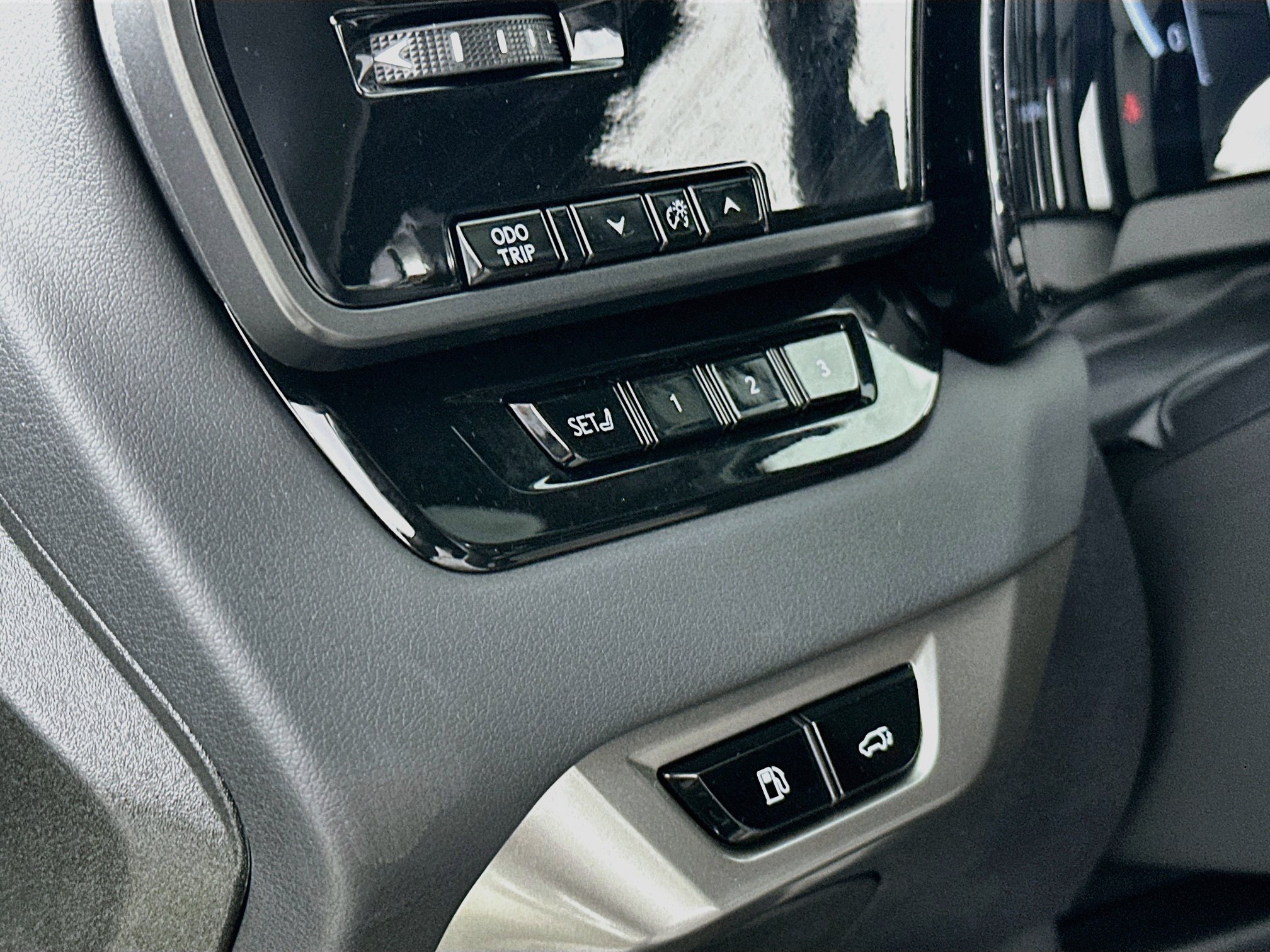 Used 2026 Lexus RX 350 Premium w/ Convenience Package FWD image 10