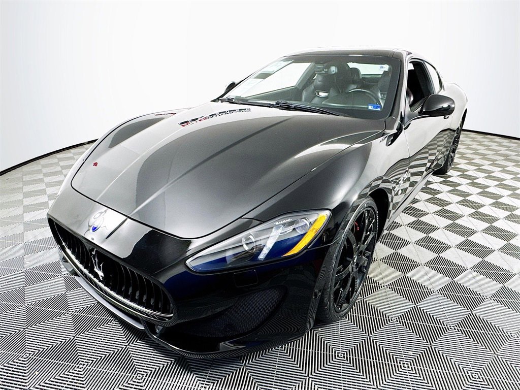 Used 2013 Maserati GranTurismo Sport image 3