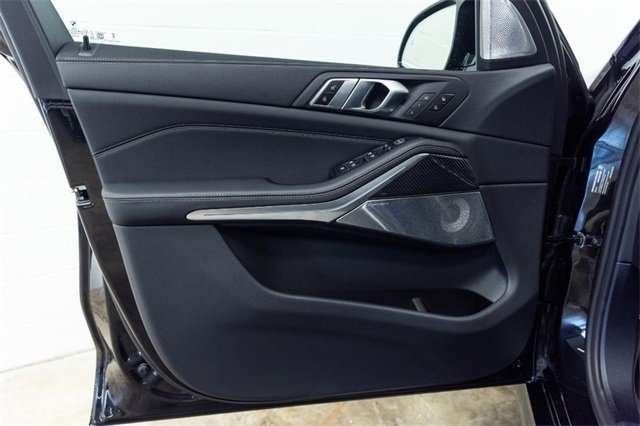 New 2026 BMW X5 M60i image 17