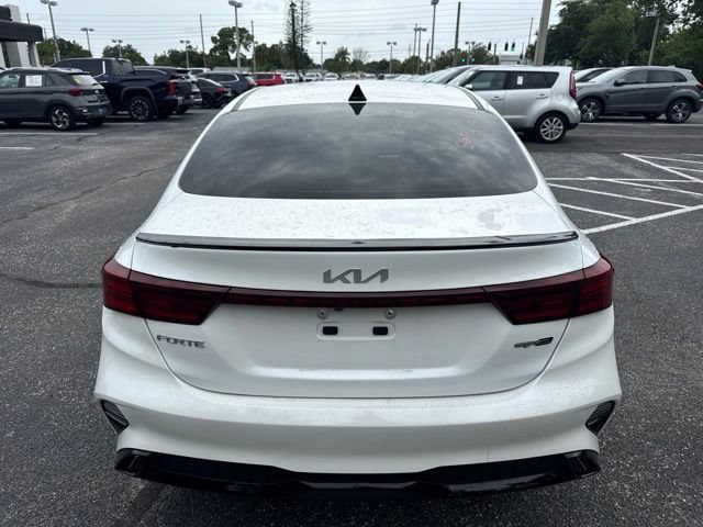 Used 2024 Kia Forte GT-Line w/ GT-Line Premium Package FWD image 5