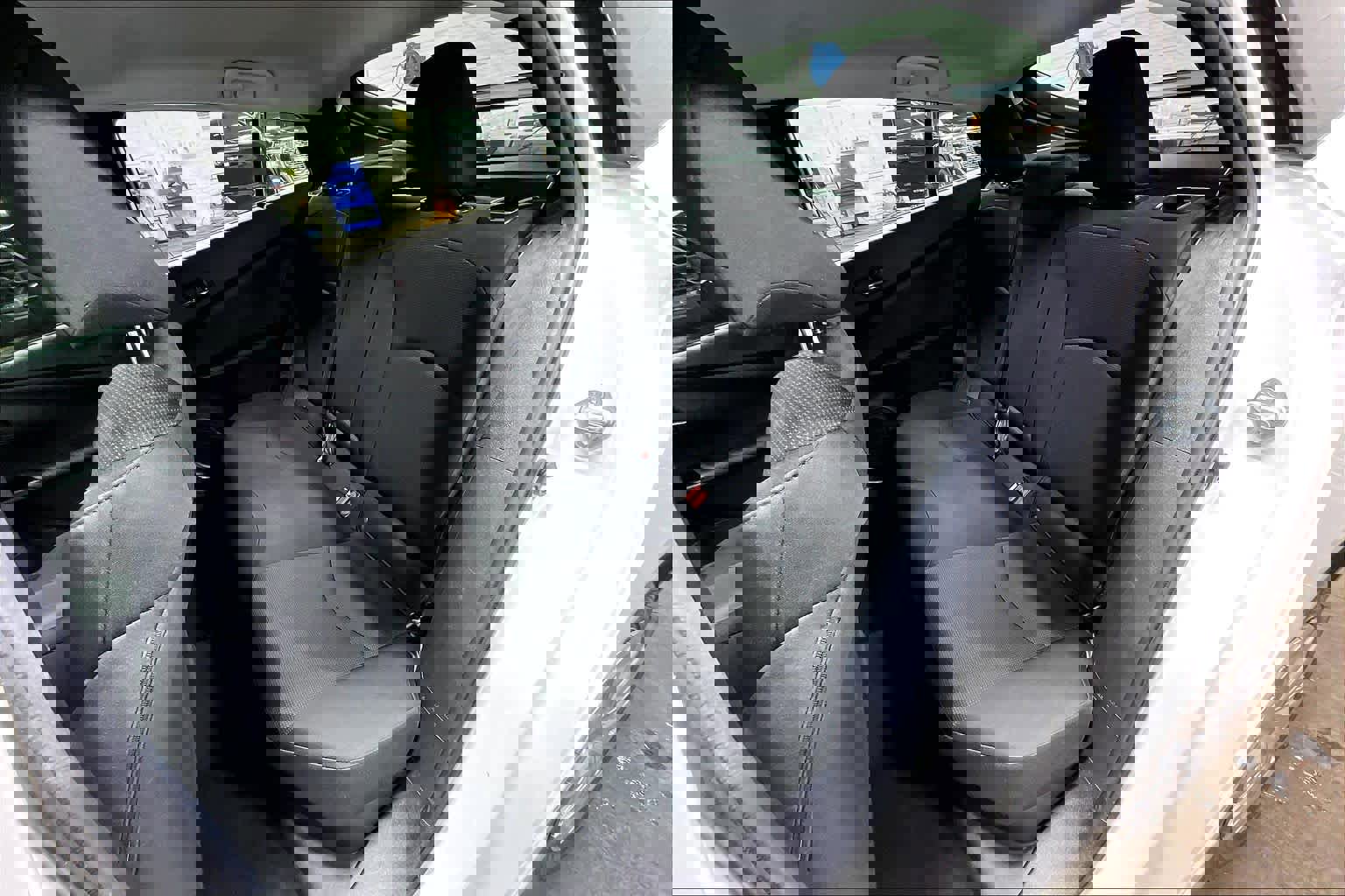 Used 2021 Toyota Prius L Eco FWD image 20