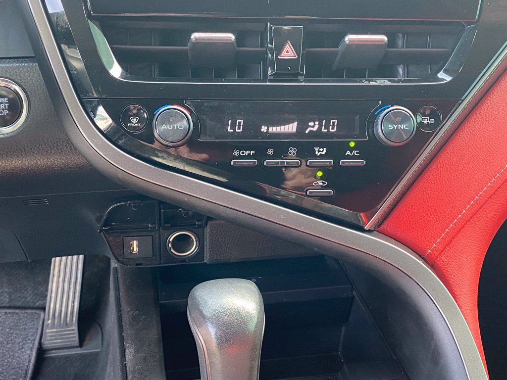 Used 2023 Toyota Camry XSE FWD image 18