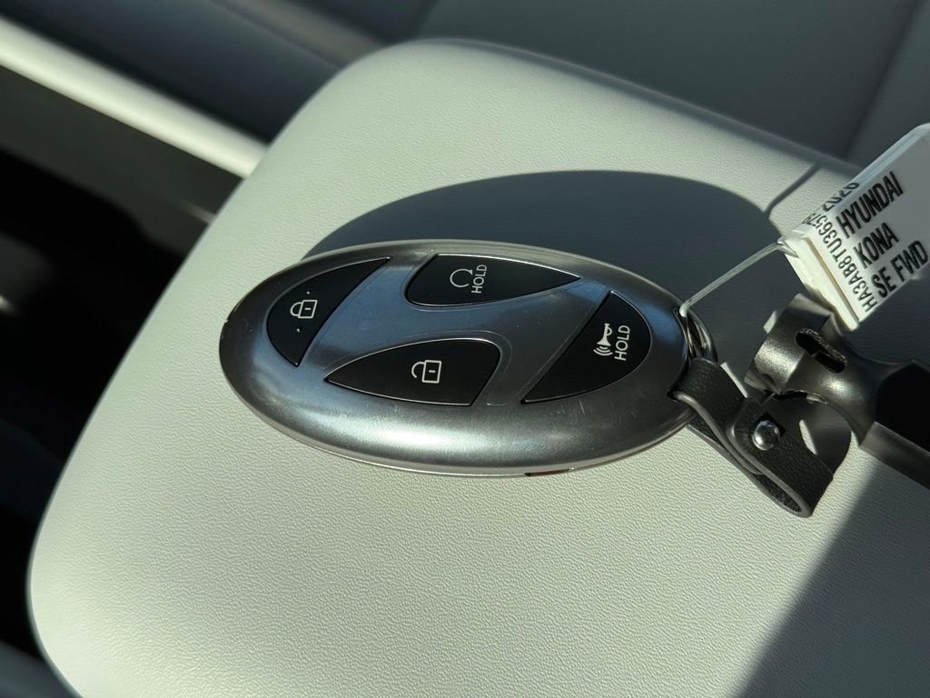 Used 2026 Hyundai Kona SE image 26