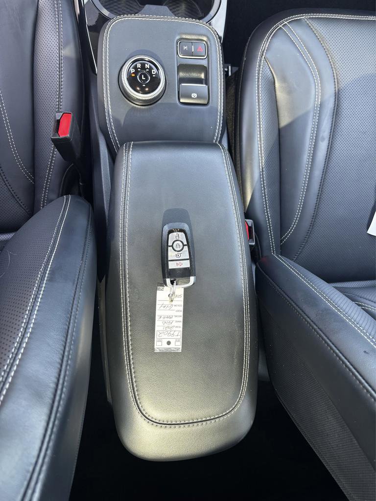 Used 2021 Ford Mustang Mach-E Premium image 31