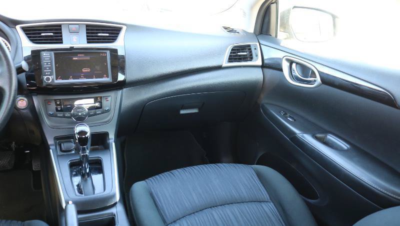 Used 2019 Nissan Sentra SV FWD image 14