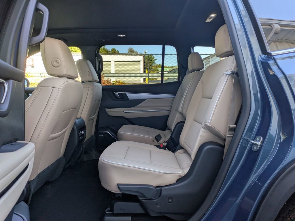 New 2026 Buick Enclave Preferred w/ Power Package AWD/4WD image 10