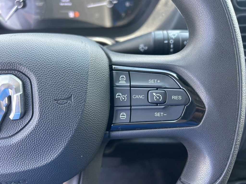 Used 2025 RAM ProMaster 2500 w/ Convenience Group FWD image 36