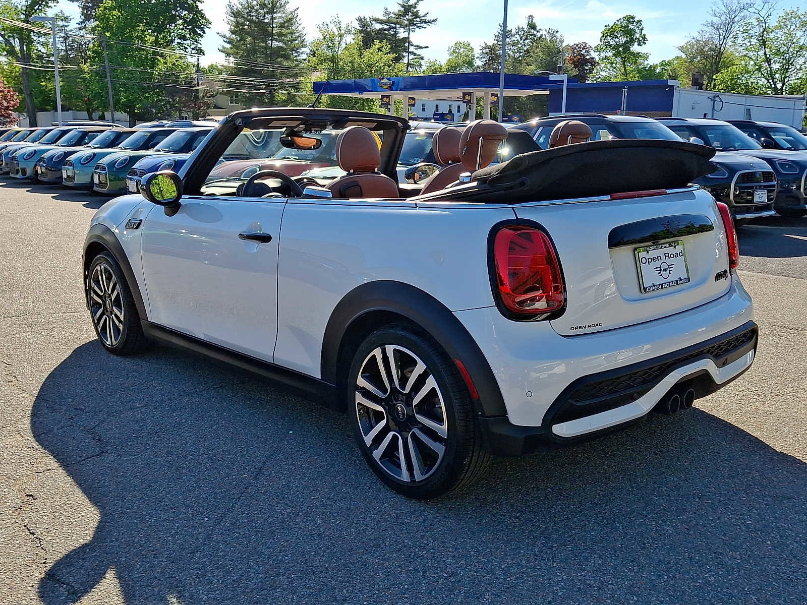 Used 2024 MINI Cooper S FWD image 4