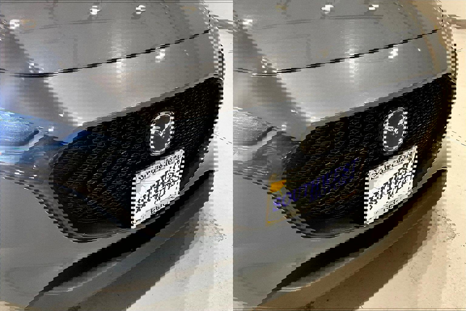 Used 2024 MAZDA MAZDA3 s image 32