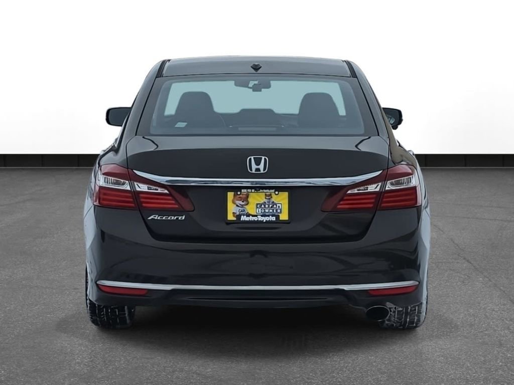 Used 2016 Honda Accord EX-L image 6