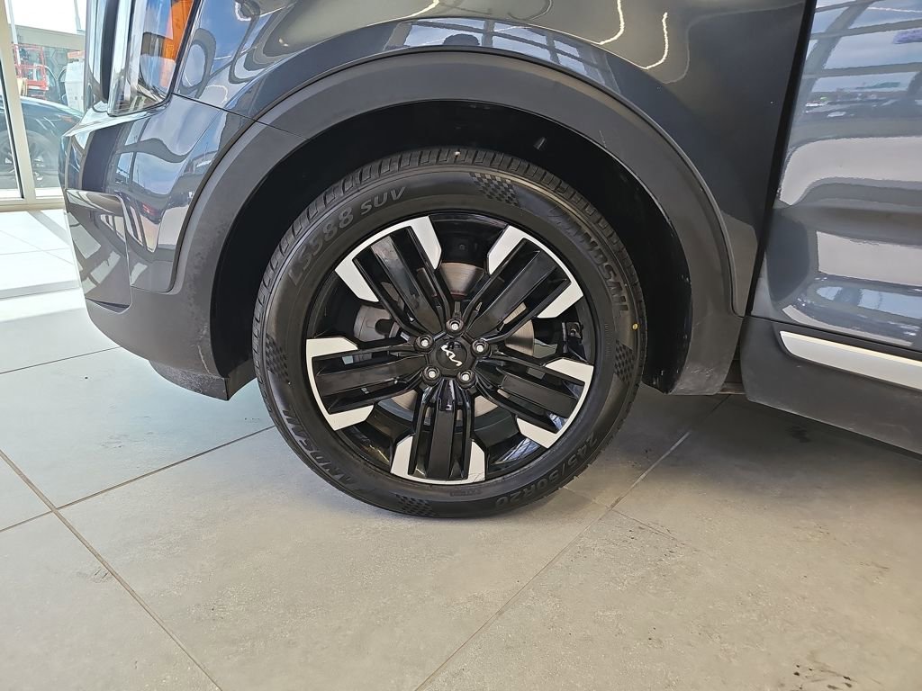Used 2024 Kia Telluride SX image 32