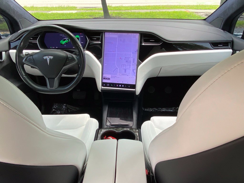 Used 2020 Tesla Model X Long Range AWD/4WD image 23