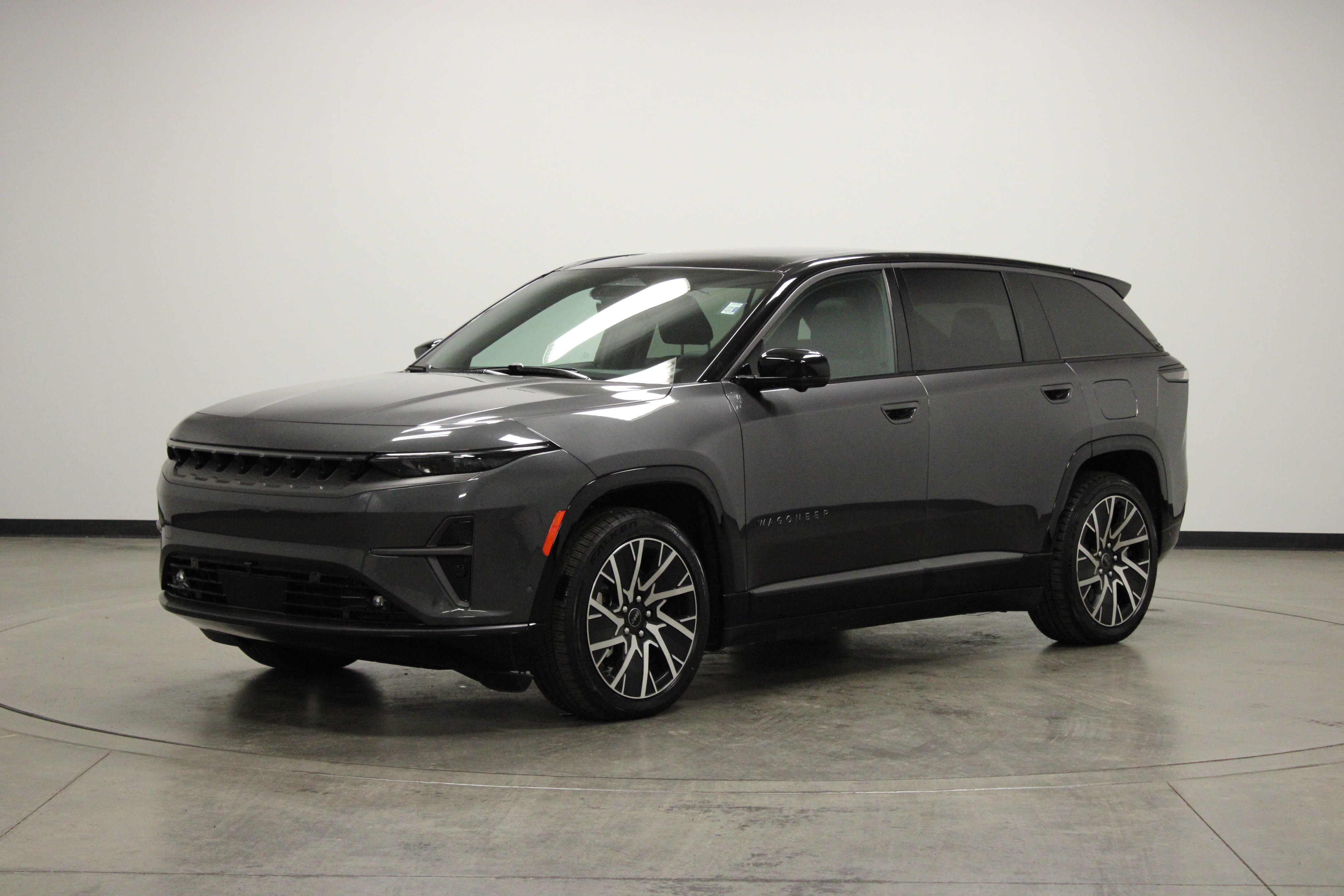 Used 2025 Jeep Wagoneer S Limited image 4