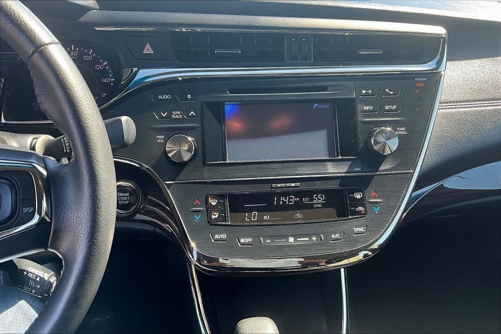 Used 2013 Toyota Avalon XLE image 6