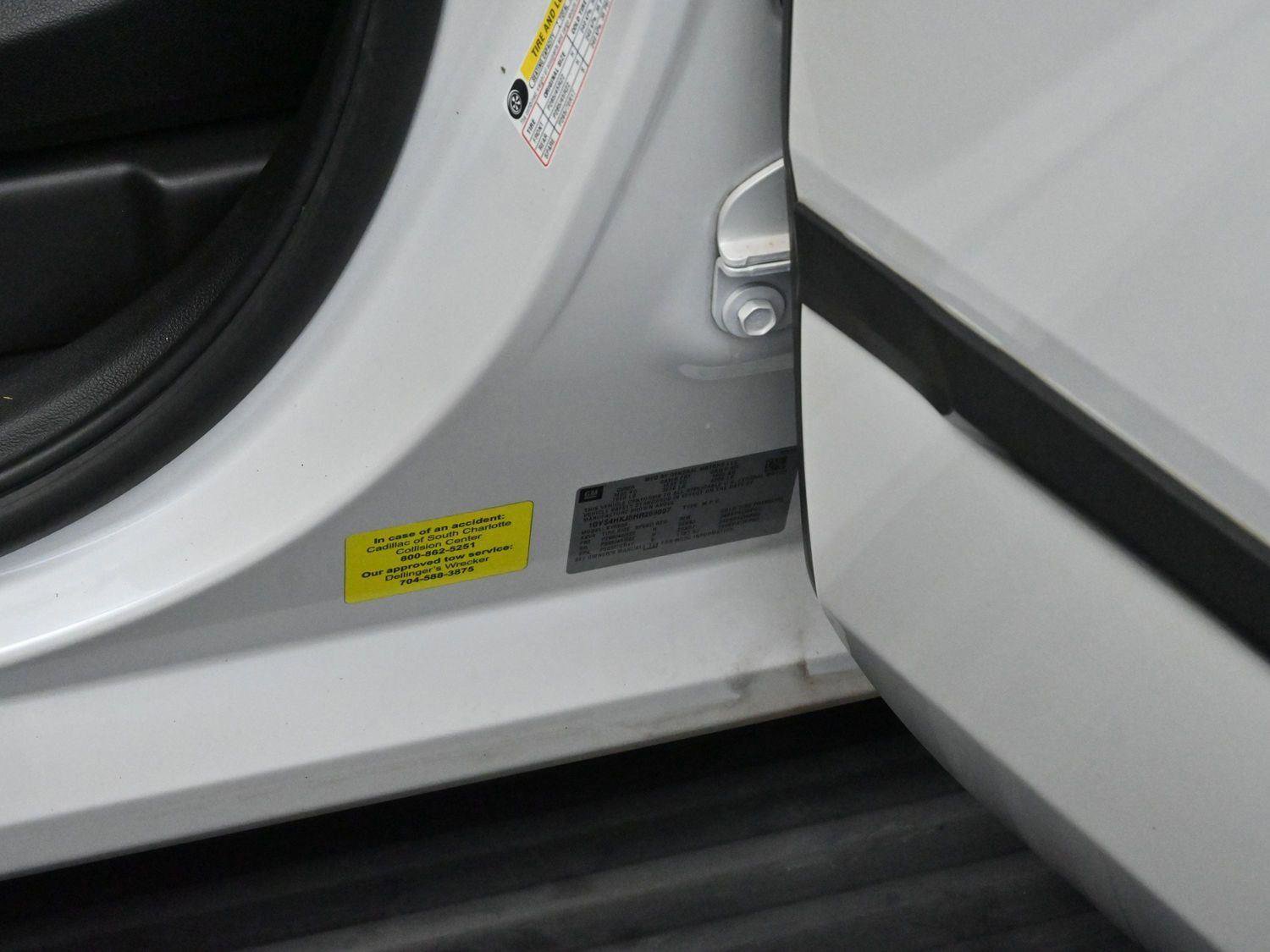 Used 2017 Cadillac Escalade ESV Luxury image 42