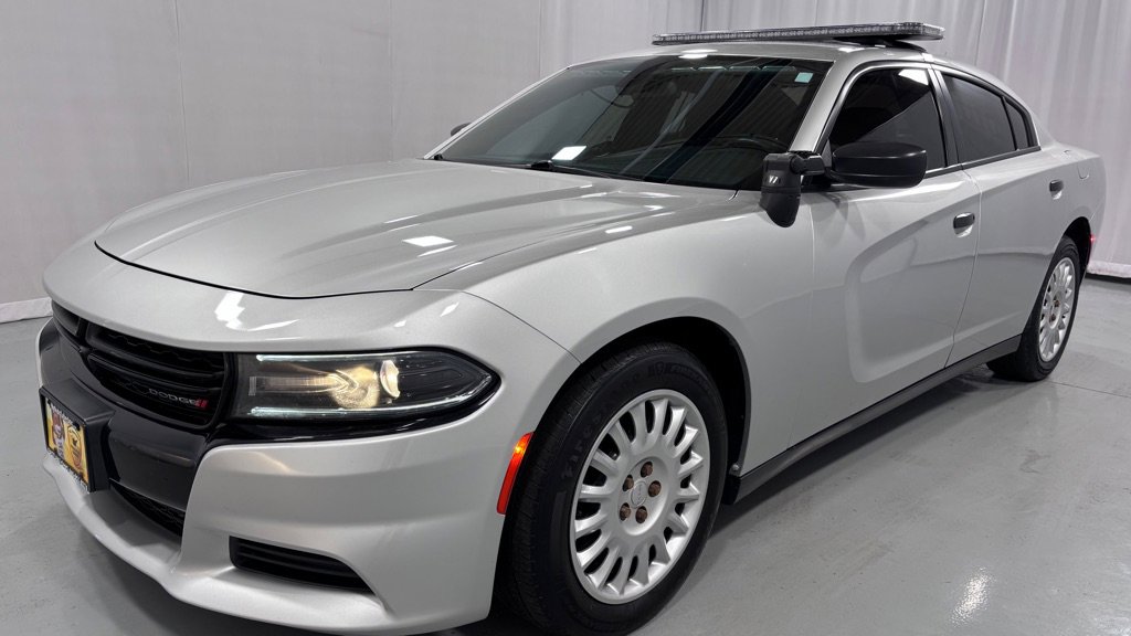 Used 2016 Dodge Charger Police image 1