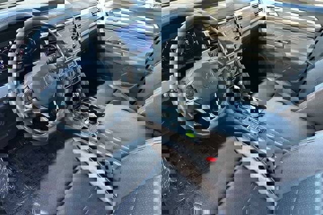 Used 2022 Volkswagen Atlas SEL image 11