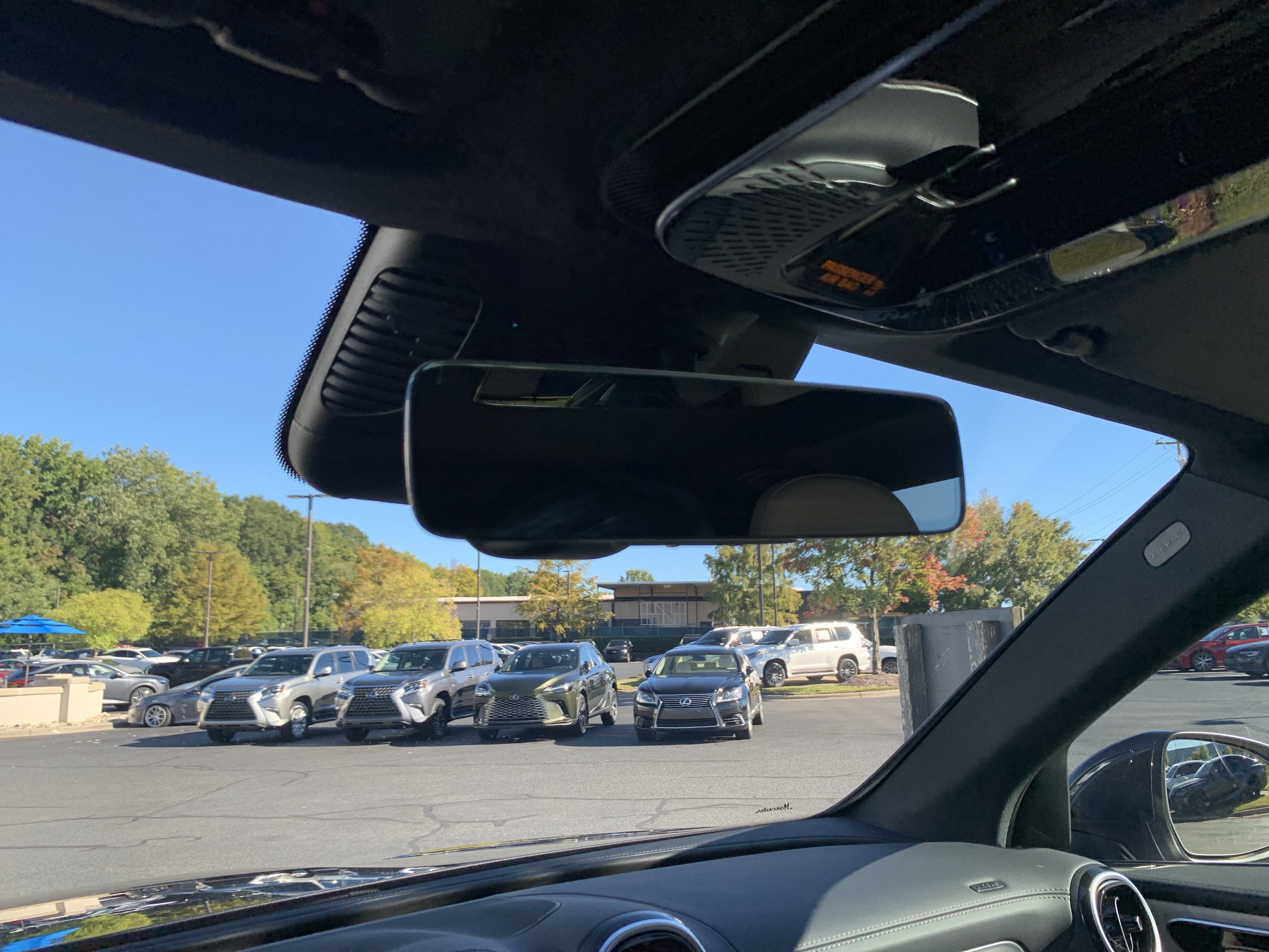 Used 2024 Mercedes-Benz GLC 300 image 27