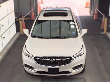 Used 2021 Buick Enclave Avenir w/ Avenir Technology Package FWD image 2