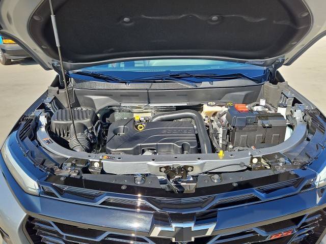 New 2027 Chevrolet Equinox RS FWD image 30