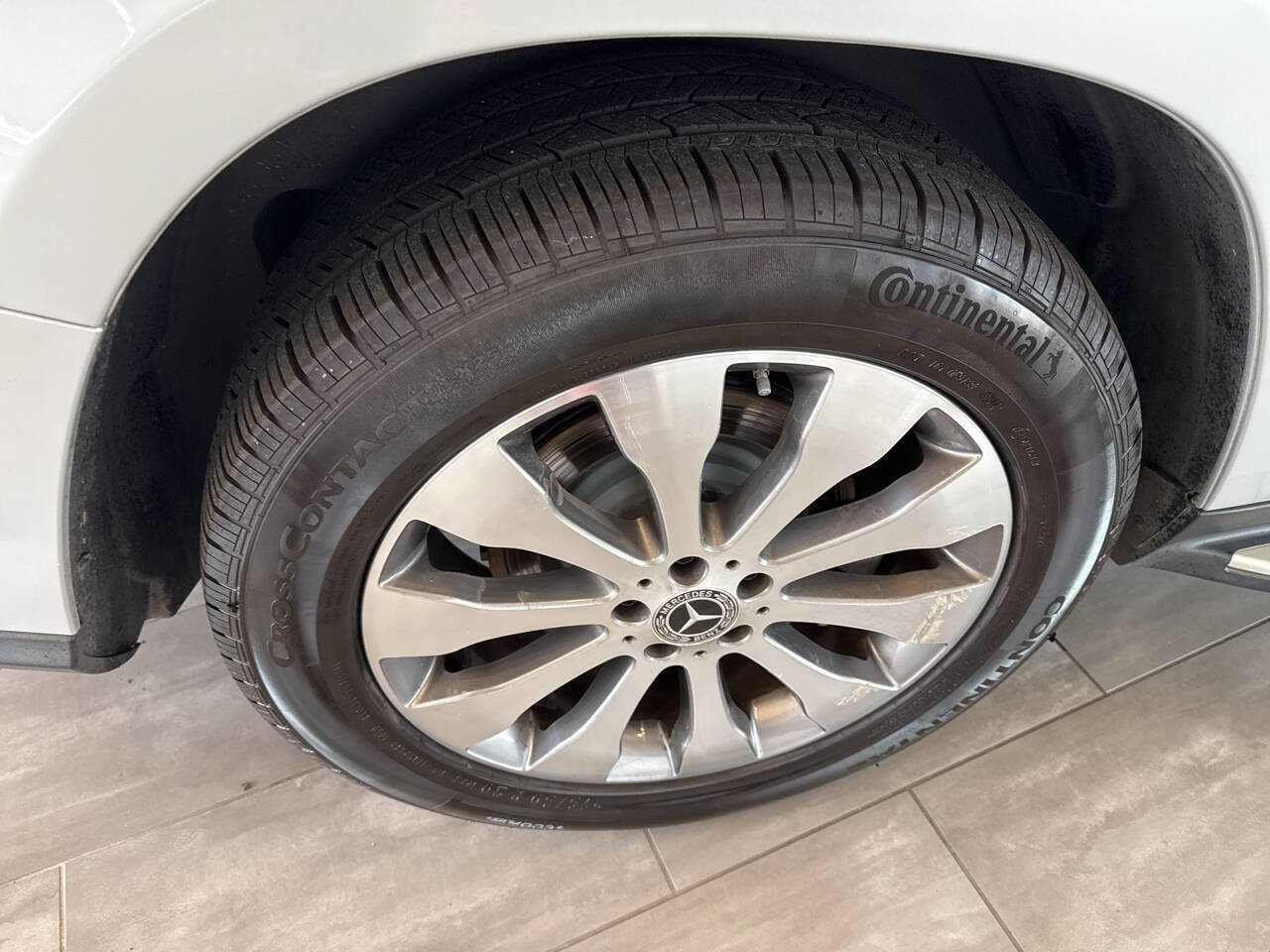 Used 2018 Mercedes-Benz GLS 450 4MATIC w/ Premium Package image 44